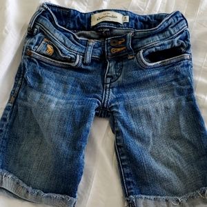 Abercrombie girls shorts in size 8